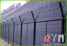 Anti climb airport fence with y post