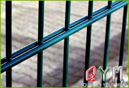 Double welded wire mesh fence