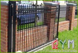 Galvanized steel picket fencing