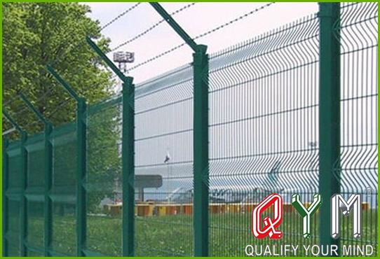 Enclosure fencing