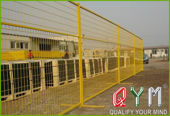 Removable temporary fence